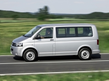 Фото Volkswagen Multivan  №9